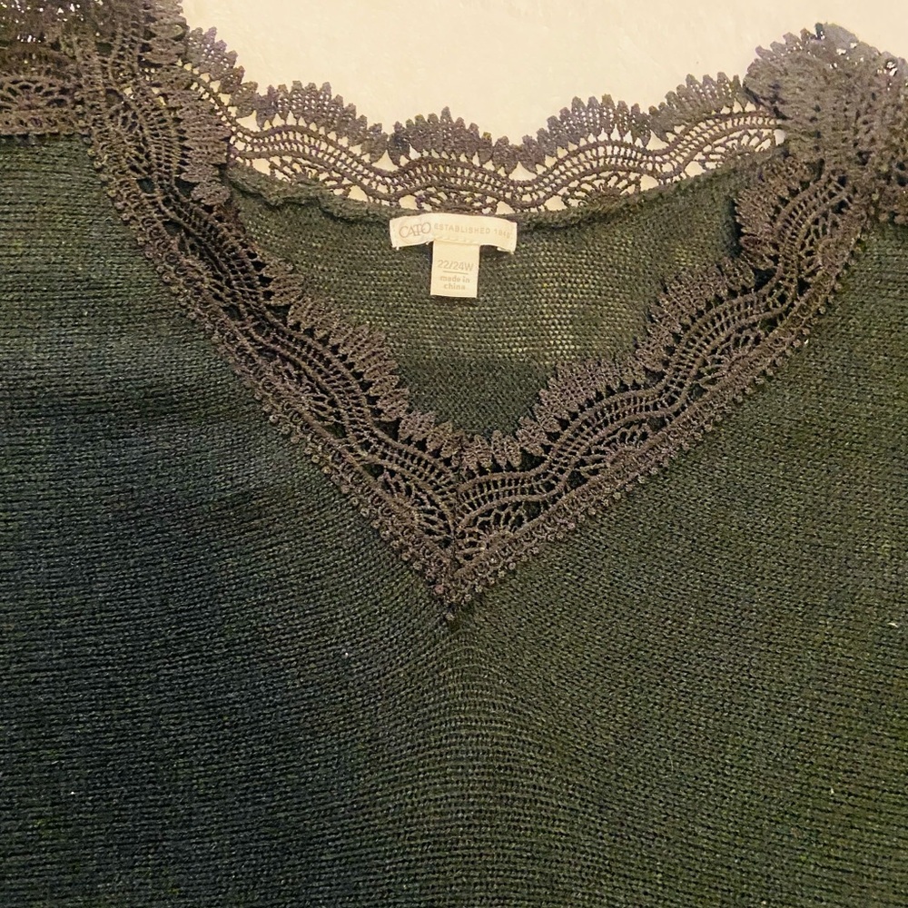 CATO Black Lace Trim Sweater size 22/24 EUC - Picture 2 of 6